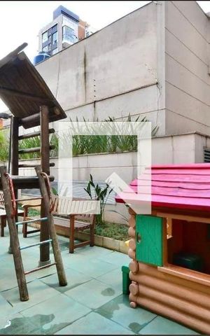 Apartamento à venda com 98m², 3 quartos e 2 vagas Apartamento à venda com 98m², 3 quartos e 2 vagasÁrea comum - Playground