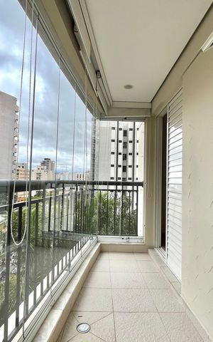 Apartamento à venda com 98m², 3 quartos e 2 vagas Apartamento à venda com 98m², 3 quartos e 2 vagasVaranda da Suíte