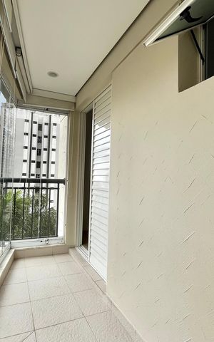 Apartamento à venda com 98m², 3 quartos e 2 vagas Apartamento à venda com 98m², 3 quartos e 2 vagasVaranda da Suíte