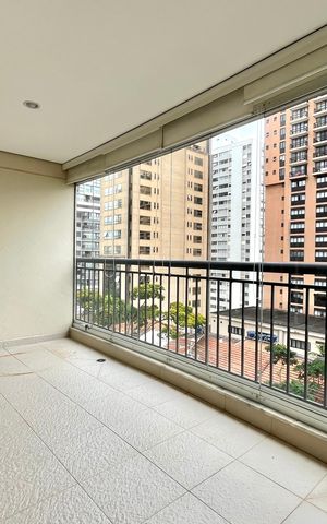 Apartamento à venda com 98m², 3 quartos e 2 vagas Apartamento à venda com 98m², 3 quartos e 2 vagasVaranda da Sala