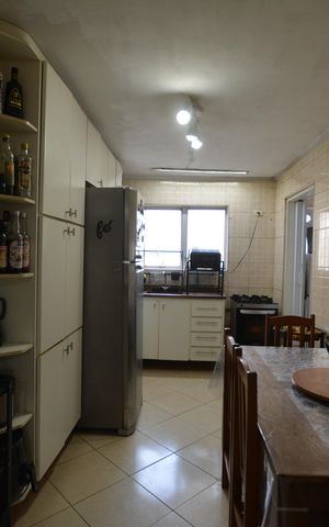 Apartamento à venda com 85m², 3 quartos e 1 vagaCozinha