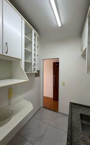 Apartamento à venda com 54m², 2 quartos e 1 vaga Apartamento à venda com 54m², 2 quartos e 1 vagaCozinha