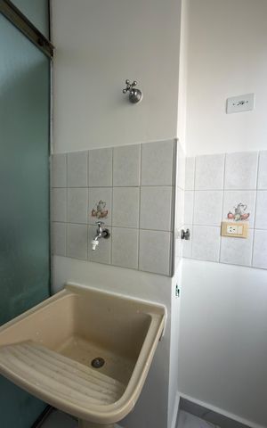 Apartamento à venda com 54m², 2 quartos e 1 vaga Apartamento à venda com 54m², 2 quartos e 1 vagaÁrea de Serviço
