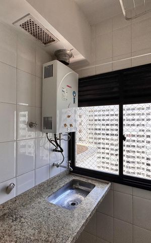 Apartamento para alugar com 90m², 3 quartos e 2 vagas Apartamento para alugar com 90m², 3 quartos e 2 vagasCozinha e Área de Serviço