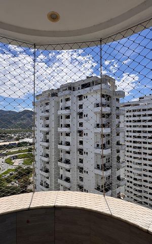 Apartamento para alugar com 90m², 3 quartos e 2 vagas Apartamento para alugar com 90m², 3 quartos e 2 vagasVaranda