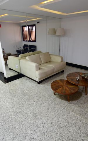Apartamento à venda com 86m², 2 quartos e 1 vagaHall social