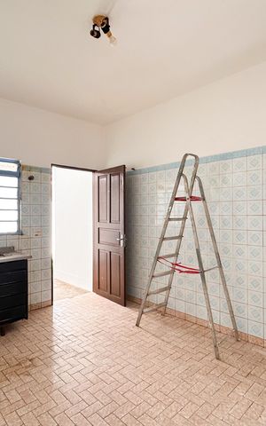 Casa para alugar com 300m², 3 quartos e 3 vagas Casa para alugar com 300m², 3 quartos e 3 vagasCozinha