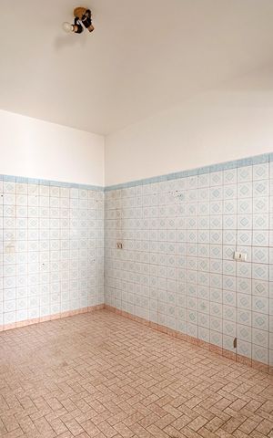 Casa para alugar com 300m², 3 quartos e 3 vagas Casa para alugar com 300m², 3 quartos e 3 vagasCozinha