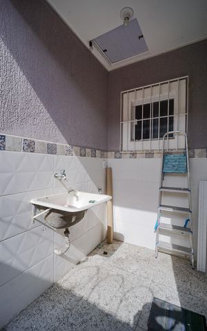 Casa para alugar com 64m², 2 quartos e 2 vagas Casa para alugar com 64m², 2 quartos e 2 vagasÁrea de Serviço