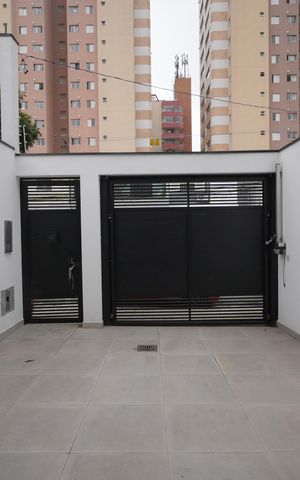 Casa à venda com 298m², 3 quartos e 4 vagasGaragem
