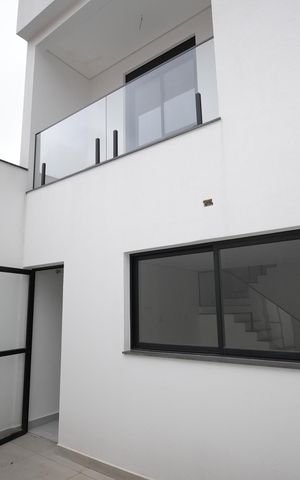 Casa à venda com 298m², 3 quartos e 4 vagasÁrea de Serviço