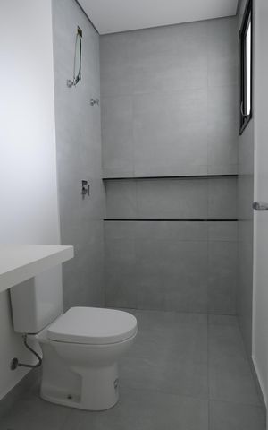 Casa à venda com 298m², 3 quartos e 4 vagasBanheiro da Suíte 3