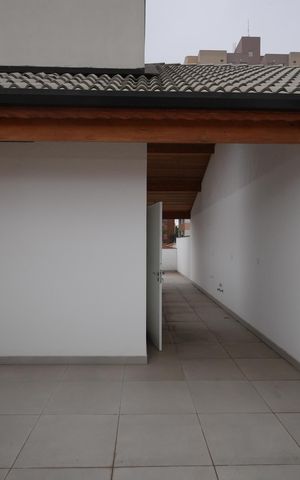 Casa à venda com 298m², 3 quartos e 4 vagasCobertura