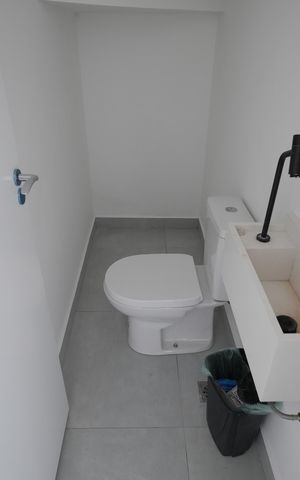 Casa à venda com 298m², 3 quartos e 4 vagasLavabo