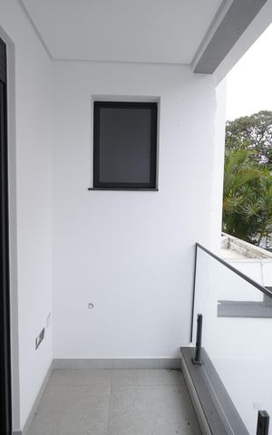 Casa à venda com 298m², 3 quartos e 4 vagasSacada