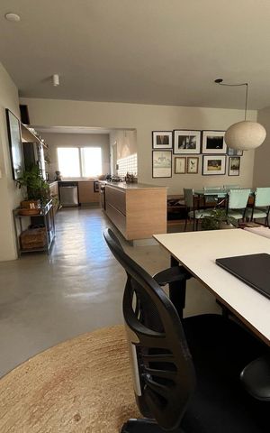 Apartamento para alugar com 120m², 2 quartos e 2 vagas Apartamento para alugar com 120m², 2 quartos e 2 vagasSala
