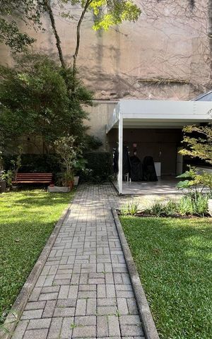 Apartamento para alugar com 120m², 2 quartos e 2 vagas Apartamento para alugar com 120m², 2 quartos e 2 vagasÁrea externa