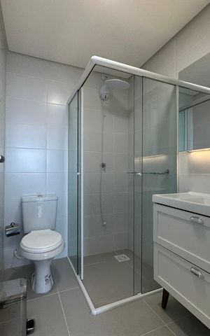 Apartamento para alugar com 60m², 2 quartos e 1 vaga Apartamento para alugar com 60m², 2 quartos e 1 vagaBanheiro da Suíte