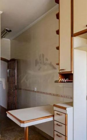 Apartamento à venda com 174m², 2 quartos e 3 vagas