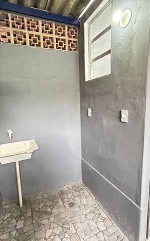 Casa para alugar com 37m², 1 quarto e sem vagaÁrea de Serviço