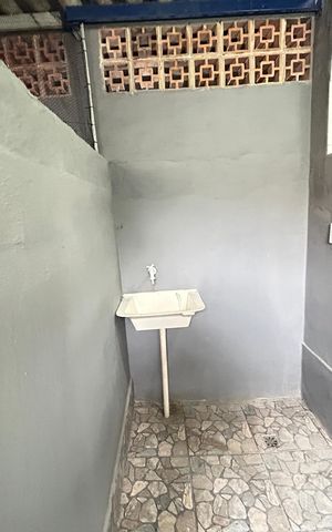 Casa para alugar com 37m², 1 quarto e sem vagaÁrea de Serviço