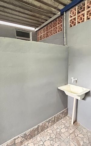 Casa para alugar com 37m², 1 quarto e sem vagaÁrea de Serviço
