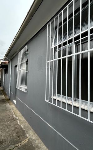 Casa para alugar com 37m², 1 quarto e sem vagaFachada