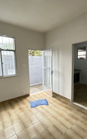 Casa para alugar com 37m², 1 quarto e sem vagaSala