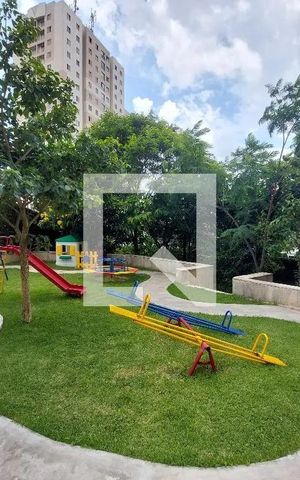 Apartamento à venda com 54m², 2 quartos e 1 vaga Apartamento à venda com 54m², 2 quartos e 1 vagaÁrea comum - Playground