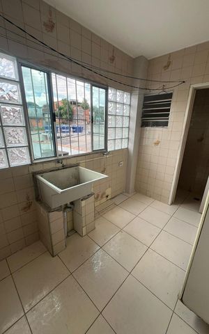 Casa à venda com 156m², 4 quartos e 1 vaga Casa à venda com 156m², 4 quartos e 1 vagaÁrea de serviço