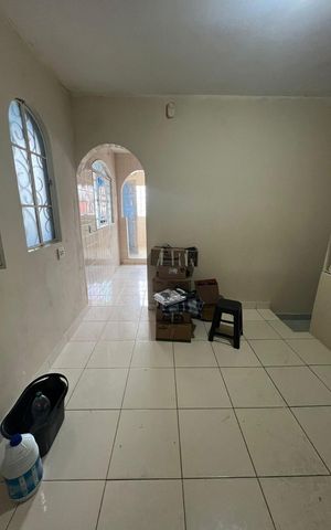 Casa à venda com 156m², 4 quartos e 1 vaga Casa à venda com 156m², 4 quartos e 1 vagaSala
