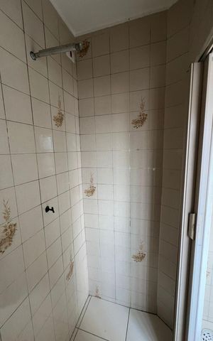 Casa à venda com 156m², 4 quartos e 1 vaga Casa à venda com 156m², 4 quartos e 1 vagaBanheiro 2