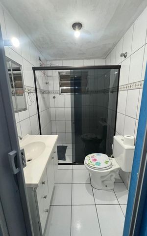 Casa à venda com 156m², 4 quartos e 1 vaga Casa à venda com 156m², 4 quartos e 1 vagaBanheiro 1