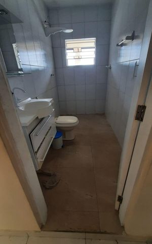 Casa à venda com 156m², 4 quartos e 1 vaga Casa à venda com 156m², 4 quartos e 1 vagaBanheiro 4