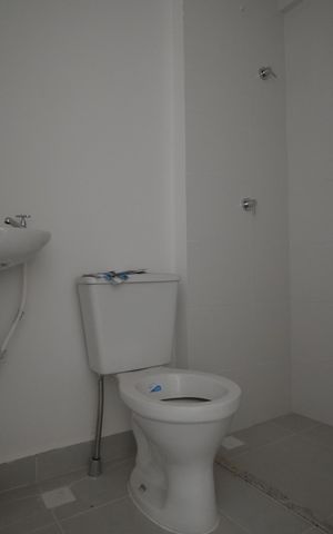 Apartamento à venda com 132m², 3 quartos e 2 vagasBanheiro de serviço
