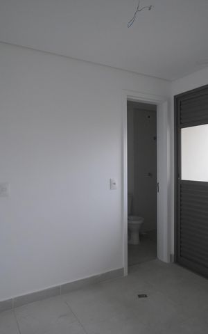 Apartamento à venda com 132m², 3 quartos e 2 vagasÁrea de Serviço