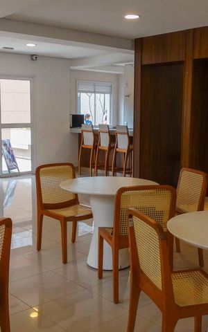 Apartamento à venda com 49m², 2 quartos e 1 vaga Apartamento à venda com 49m², 2 quartos e 1 vagaÁrea comum - Salão de Festas