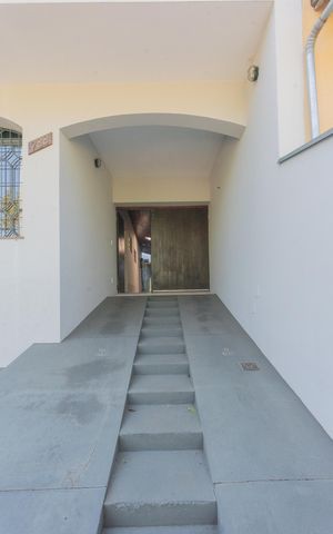 Casa para alugar com 183m², 3 quartos e 5 vagas Casa para alugar com 183m², 3 quartos e 5 vagasGaragem