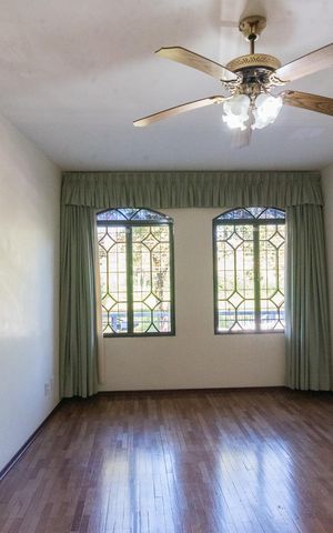 Casa para alugar com 183m², 3 quartos e 5 vagas Casa para alugar com 183m², 3 quartos e 5 vagasSala