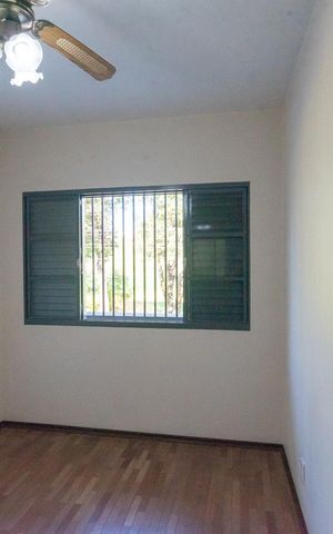 Casa para alugar com 183m², 3 quartos e 5 vagas Casa para alugar com 183m², 3 quartos e 5 vagasSuíte