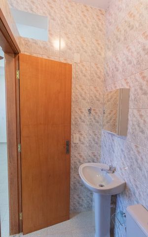 Casa para alugar com 183m², 3 quartos e 5 vagas Casa para alugar com 183m², 3 quartos e 5 vagasCasa 2- Banheiro