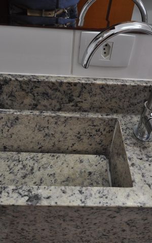Casa à venda com 228m², 3 quartos e 4 vagasBanheiro Social