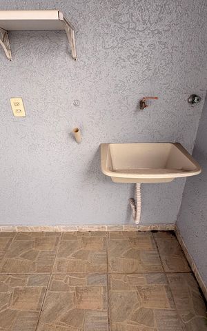Apartamento para alugar com 82m², 2 quartos e 1 vaga Apartamento para alugar com 82m², 2 quartos e 1 vagaLavanderia