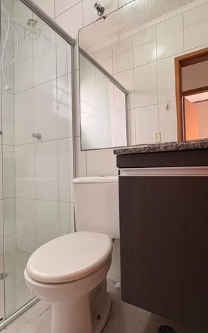 Apartamento para alugar com 82m², 2 quartos e 1 vaga Apartamento para alugar com 82m², 2 quartos e 1 vagaBanheiro