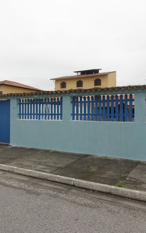 Casa para alugar com 120m², 2 quartos e 6 vagasFachada