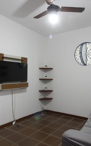 Casa para alugar com 120m², 2 quartos e 6 vagasSala
