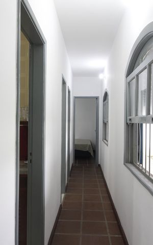 Casa para alugar com 120m², 2 quartos e 6 vagasCorredor