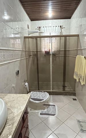 Casa à venda com 480m², 4 quartos e 2 vagasBanheiro Social