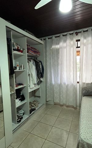 Casa à venda com 480m², 4 quartos e 2 vagasQuarto 4 - Suíte