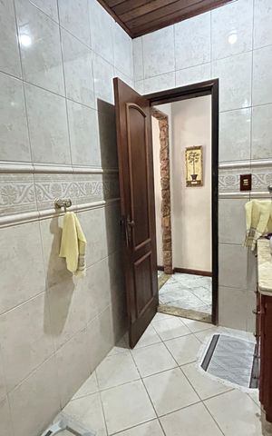 Casa à venda com 480m², 4 quartos e 2 vagasBanheiro Social